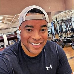 Meet your Posher, Damon